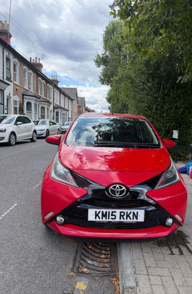 Toyota, AYGO, Hatchback, 2015, Semi-Auto, 998 (cc), 5 doors