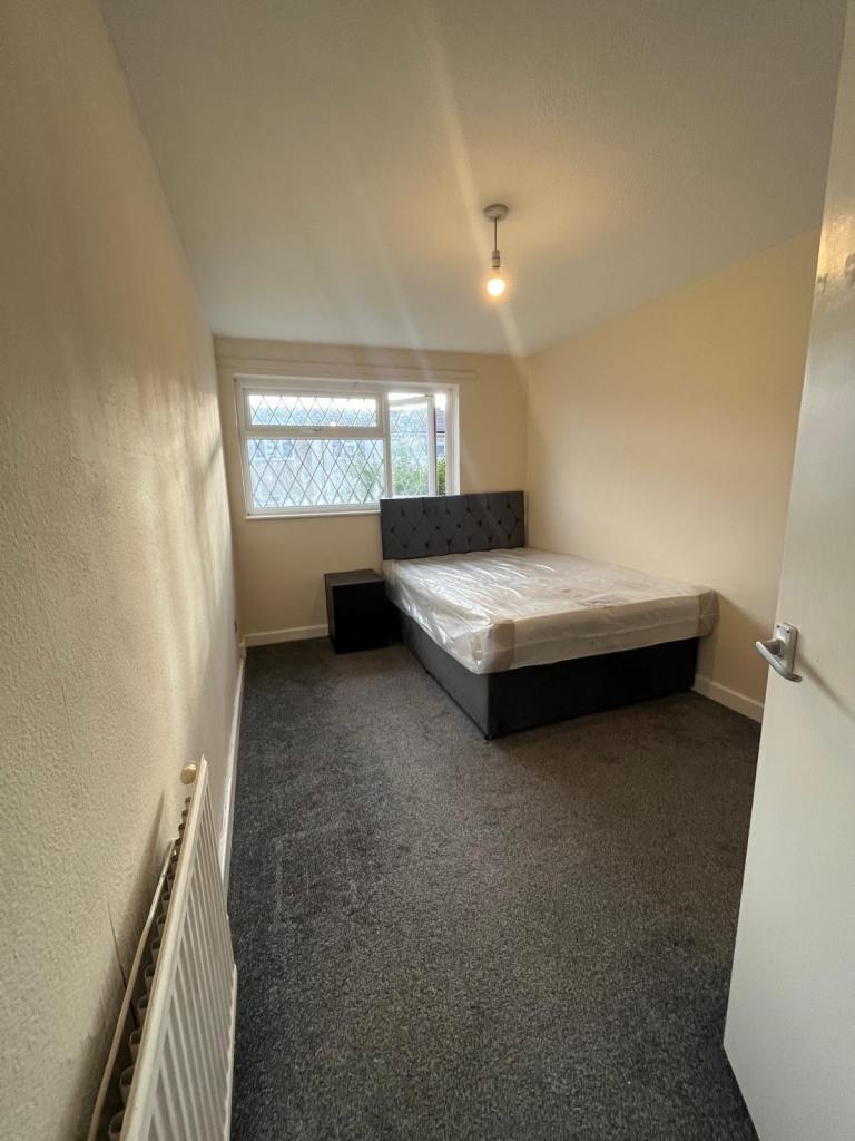 Double bedroom for rent