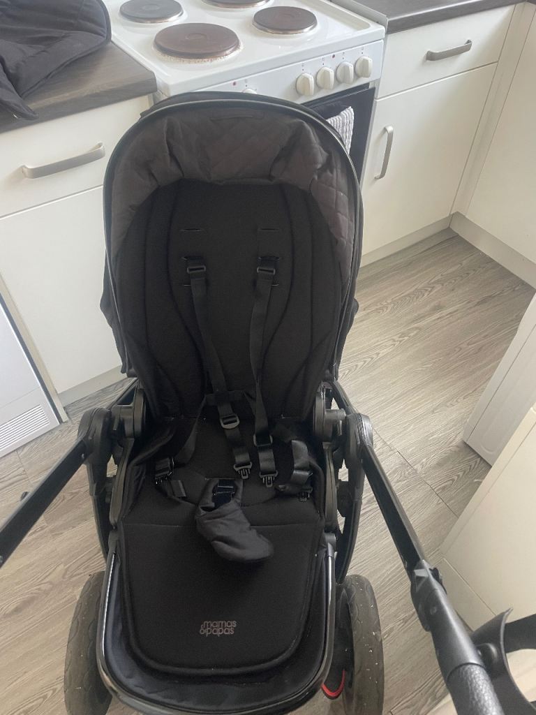 Mamas and papas travel system 