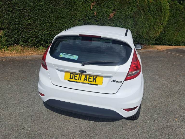 Ford, FIESTA, Hatchback, 2011, Manual, 1242 (cc), 3 doors