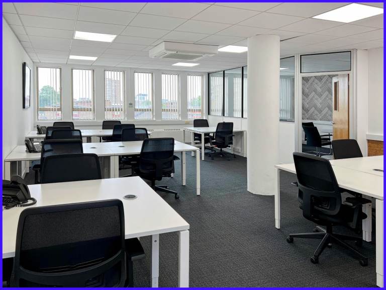 Warrington - WA3 7PB, Open plan office space for 15 people in Regus Carnoustie House