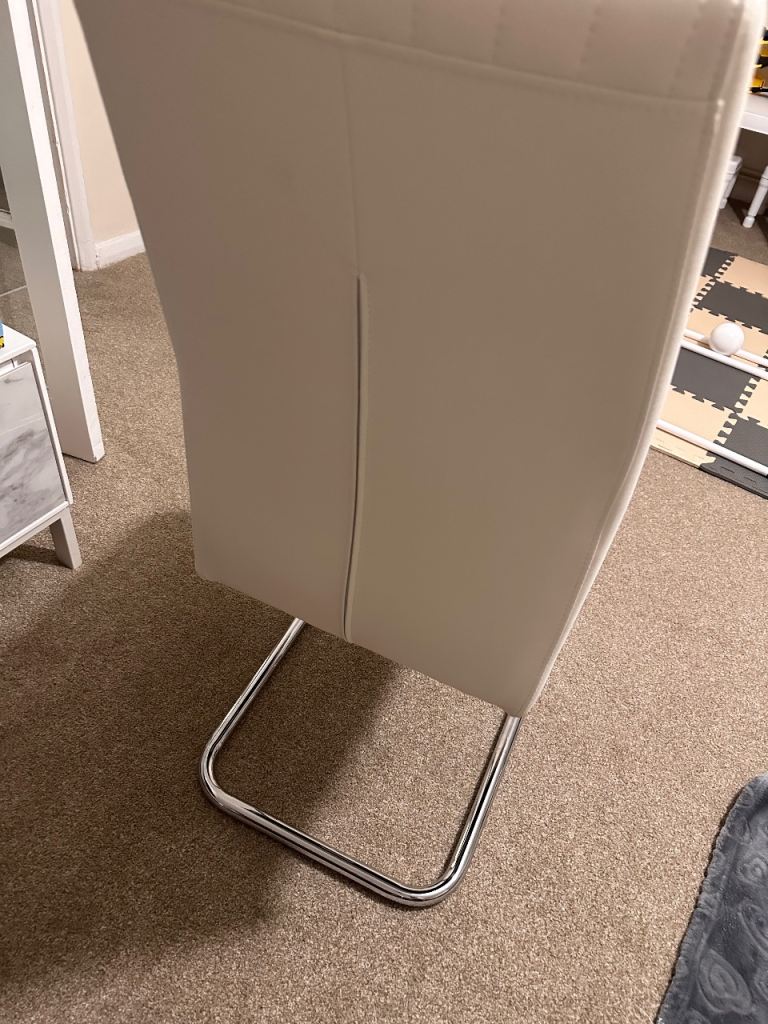 4x faux leather dining chairs 