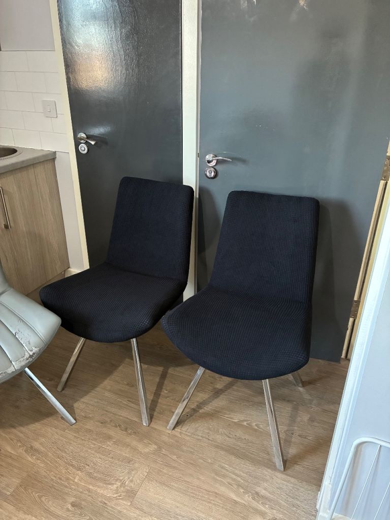 image for 4 Italian Dining Chairs 