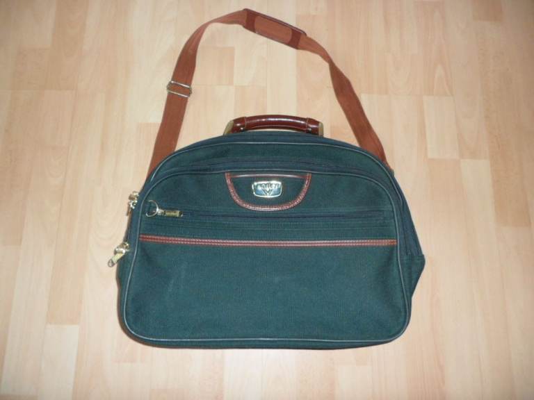 Antler Green Small Weekend Bag - Perfect