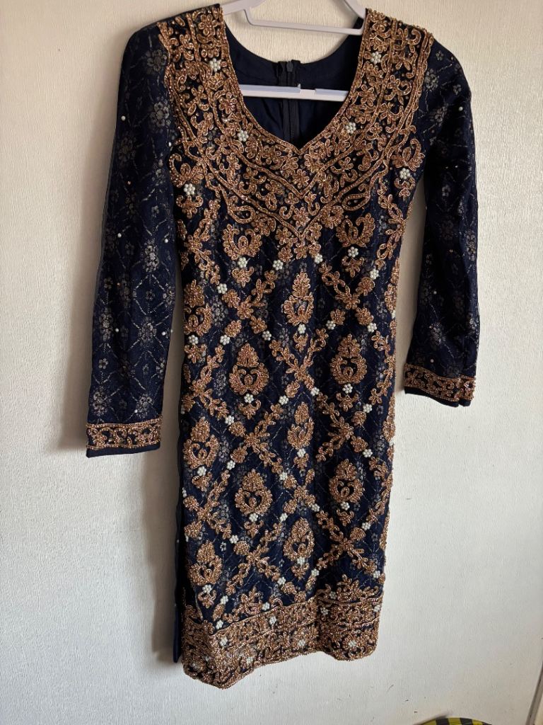 Heavy Navy Blue Indian/Pakistani Suit – Good Condition
