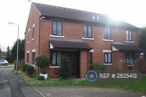 1 bedroom house in Chervil Close, Feltham, TW13 (1 bed) (#2925412)