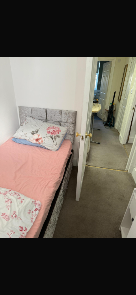 Single Grey Fabric Divan Bed with Headboard – Good Condition