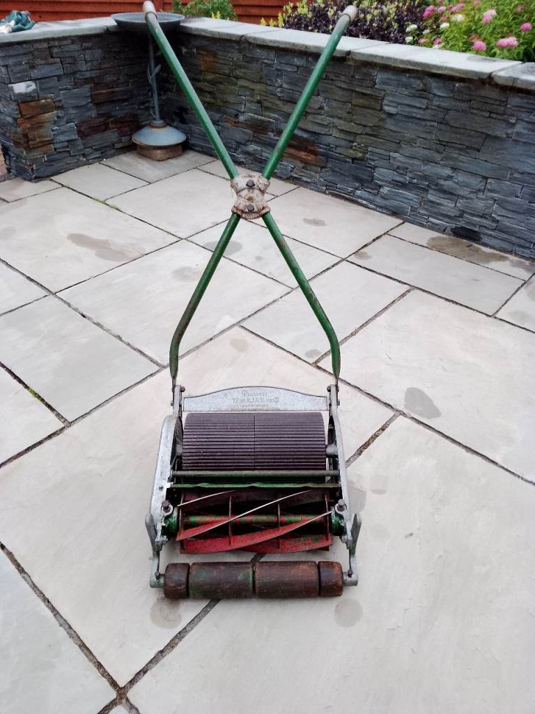 RANSOMES AJAX CYLINDER LAWNMOWER.