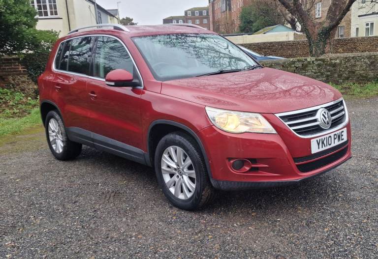 Volkswagen, TIGUAN, Estate, 2010, Manual, 1968 (cc), 5 doors