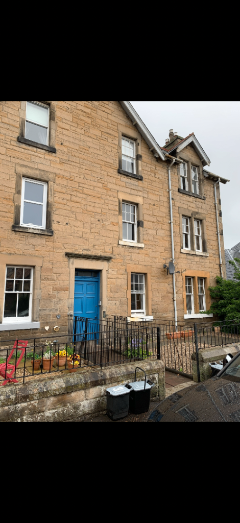 1 bedroom flat in Corstorphine