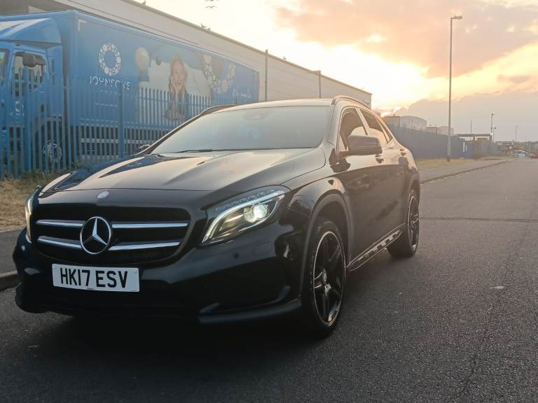 Mercedes-Benz GLA 220D AMG LINE PREMIUM PLUS SUV 4MATIC AUTO