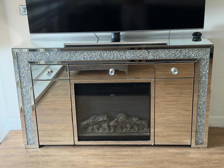 Mirrored TV Unit with Crushed Diamond Effect and Electric Fireplace