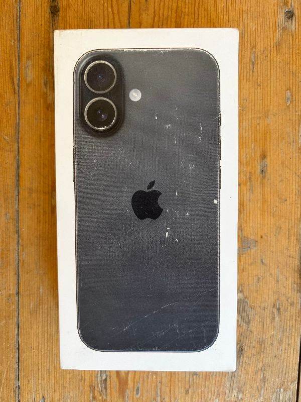 Apple iPhone 17, Black, 256GB, Brand new unopened