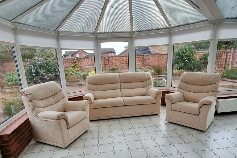 Lovely G Plan 3 Seater sofa and 2 matching armchairs. 