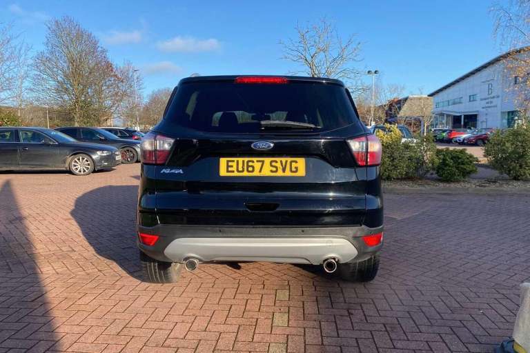 2017 Ford Kuga 2.0 TDCi Titanium (150 PS) 5-Door MPV HATCHBACK Diesel Manual