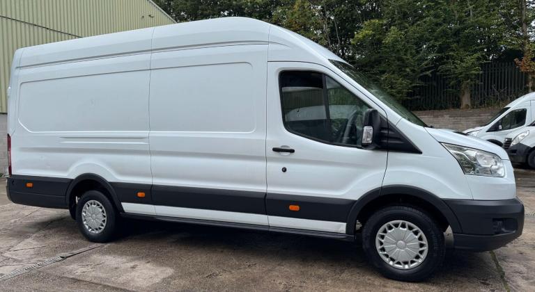 2016 Ford Transit 2.2 TDCi 350 Panel Van 5dr Diesel Manual RWD L4 H3 Euro 5 (DRW) (155 ps) PANEL ...