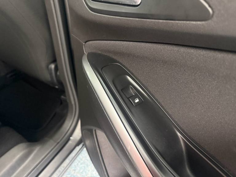 2018 Vauxhall Grandland X 1.5 Turbo D BlueInjection SE SUV 5dr Diesel Auto 8Spd Euro 6 (s/s) (130...