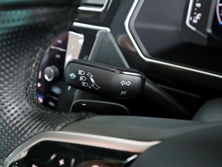 2021 Volkswagen Tiguan 1.5 TSI 150 R-Line 5dr DSG ESTATE PETROL Automatic