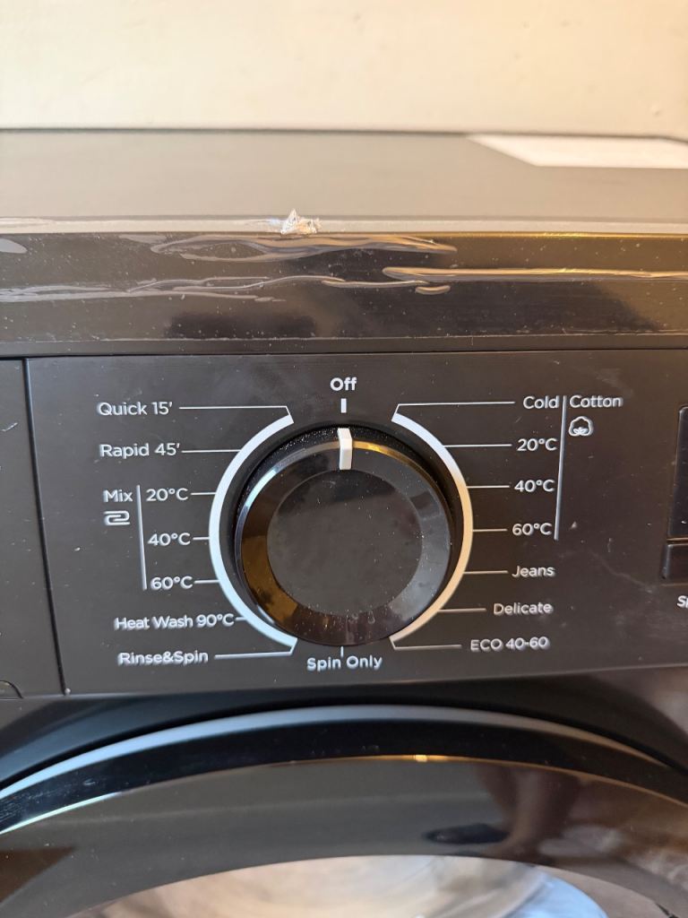 Used twice Swan SW75110B 7kg Washing Machine – Like New