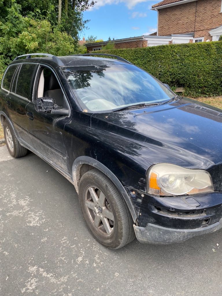 VOLVO XC90 D5 SE AUTO 2400cc DIESEL £500 