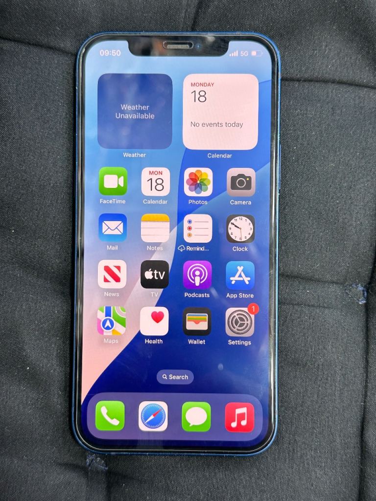 iPhone 12-64 Gb used - unlocked (No Offers Pls)