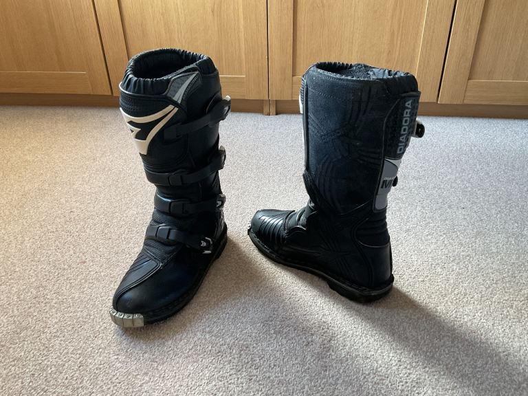 Diadora Kids Motocross Boots Size UK5 EU39 MX Youth Quad Dirtbike Pitbike Honda Yamaha KTM Motorbike