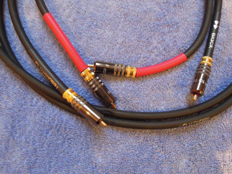 Tellurium Q Black RCA Interconnects 1.5m pair