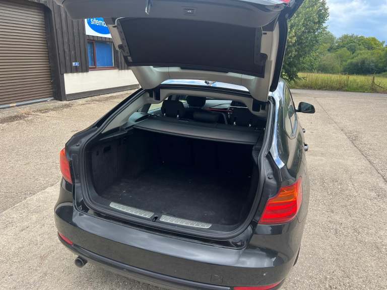 BMW 318 Sport GT Manual - Walk Around Video 