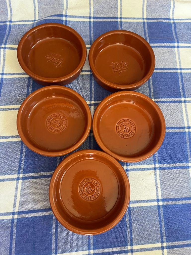Terracotta Spanish style tapas dish 11cm set of 5 