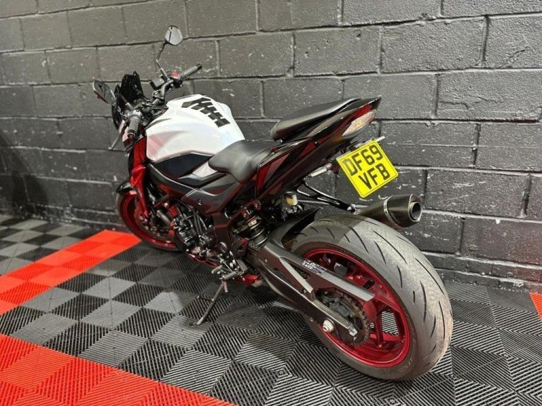 2020 69 SUZUKI GSX-S750  FINANCE SPECIALISTS APPLY NOW