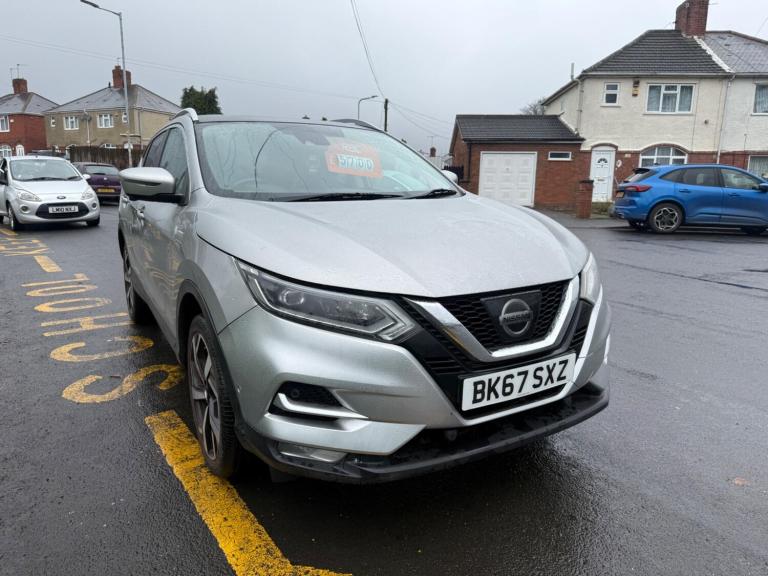 2017 Nissan Qashqai 1.6 dCi Tekna 5dr HATCHBACK DIESEL Manual
