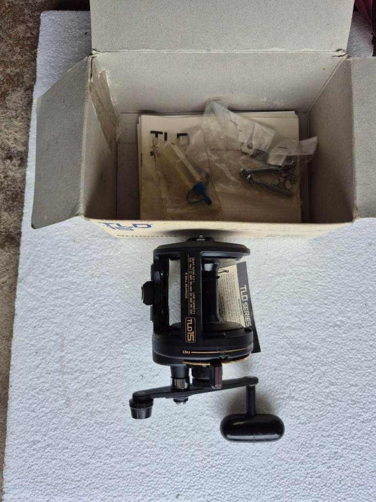 Shimano TLD15 Fishing Reel – Good Condition, with Box
