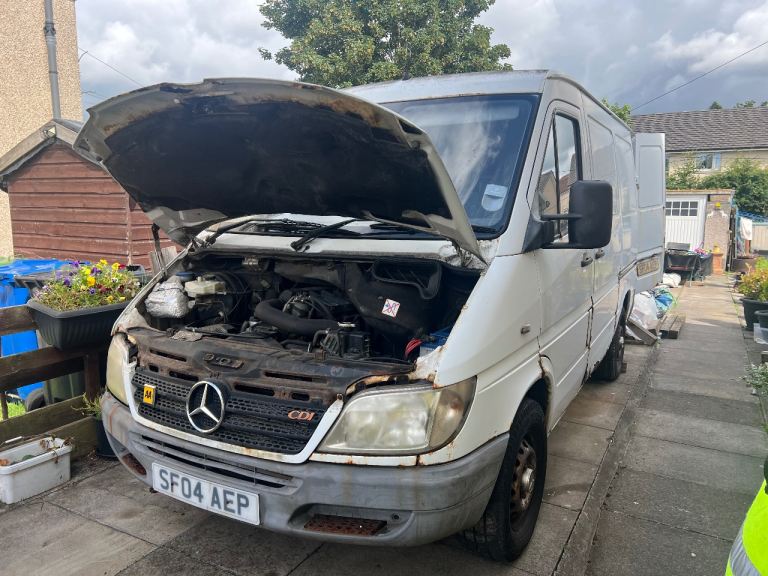 Mercedes sprinter 208d 308d 310d 312d 412d 