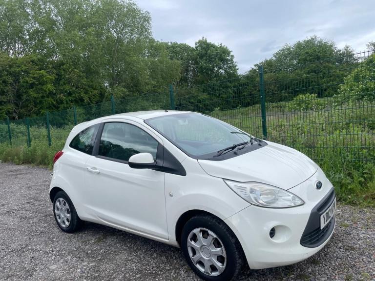FORD KA 1.2 EDGE S/S 12 REG WHITE 3 DOOR 12 MONTHS MOT ROAD TAX £35 LOW INSURANCE 50+MPG