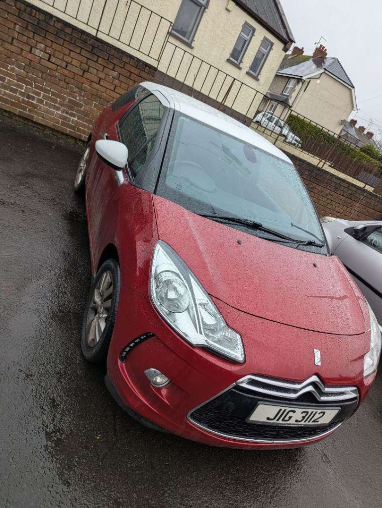 Citroen, DS3, Hatchback, 2011, Manual, 1560 (cc), 3 doors