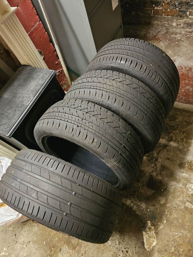 245/40 R18 Y XL