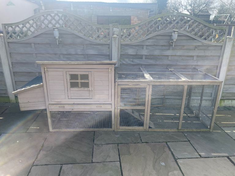 Chicken coop / guinea pig / rabbit hutch