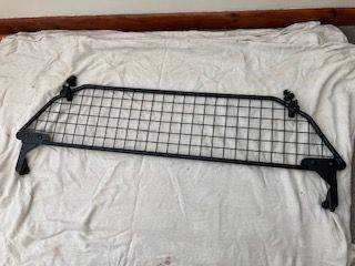 DOG GUARD TO FIT VAUXHALL / OPEL INSIGNIA B SPORT TOURER (2016 ONWARDS)