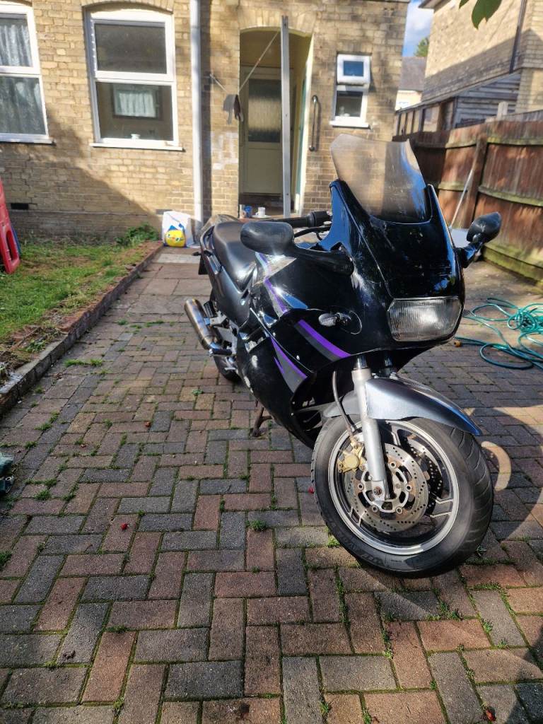 Suzuki gsx 1100f 