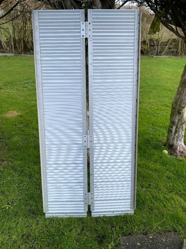 Wheelchair/scooter ramp