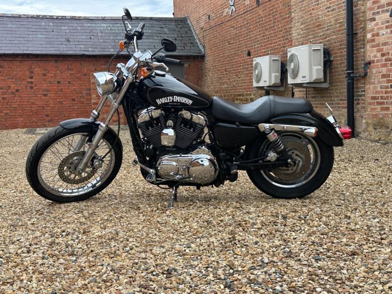 2007 Harley-Davidson Sportster XL 1200 C Custom Sport. 