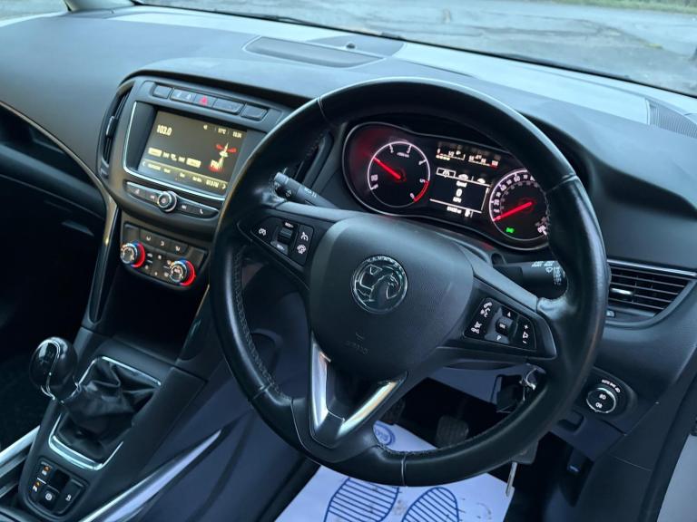 2017 Vauxhall Zafira 2.0 CDTi Tech Line Nav 5dr MPV DIESEL Manual