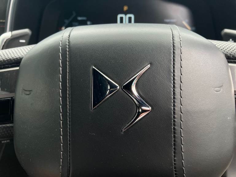 2022 DS Automobiles Ds 9 1.6 PureTech 225 Performance Line + 4dr EAT8 Saloon Automatic