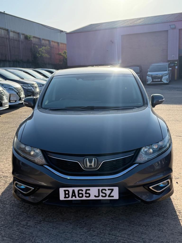 2015 Honda JADE 1.5 Hybird  6 Seater estate Hybrid Electric Automatic