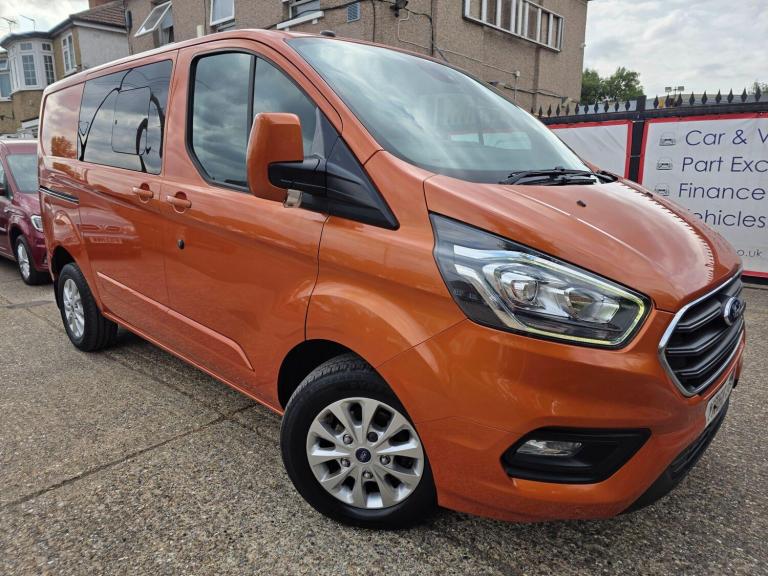 2018 Ford Transit Custom 2.0 EcoBlue 130ps Low Roof D/Cab Limited Van PANEL VAN DIESEL Manual