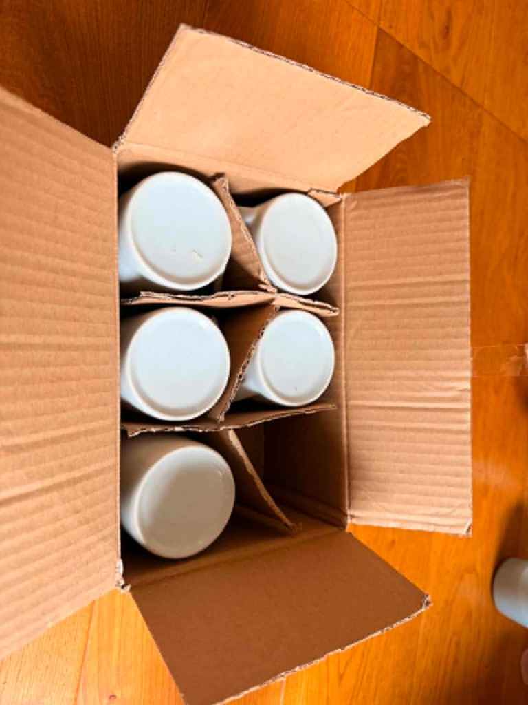 Set of White Ceramic Mugs – Brand New / Unused (Boxed Set)