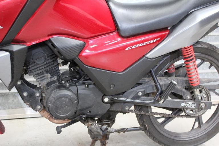 2022 22 HONDA CBF 125 M-M CB 125 F CB125F RED HPI CLEAR TRADE SALE NEW MOT 6K