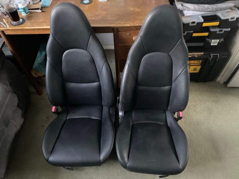 Mazda MX5 tombstone black leather heated seats with runners mk1 mk2 mk2.5