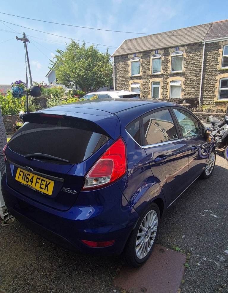 Ford, FIESTA, Hatchback, 2014, Manual, 1498 (cc), 5 doors