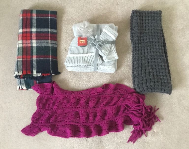 image for Scarves / Shawl / Gift Set 